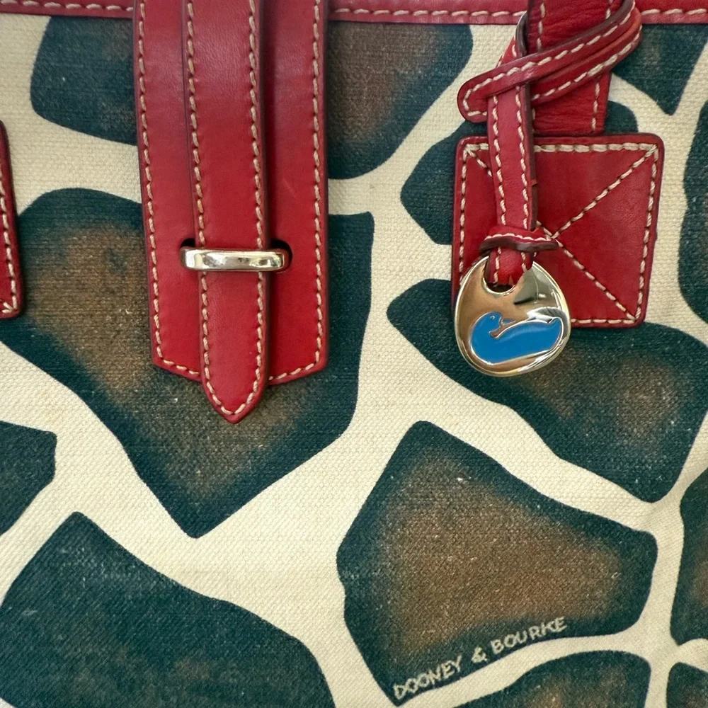 DOONEY & BOURKE Safari/Giraffe Tote - Picture 6 of 9